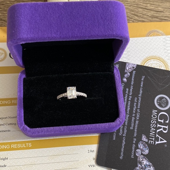 2Ct Emerald Cut GRA Moissanite Ring 18KGP S925 NEW - Picture 8 of 15